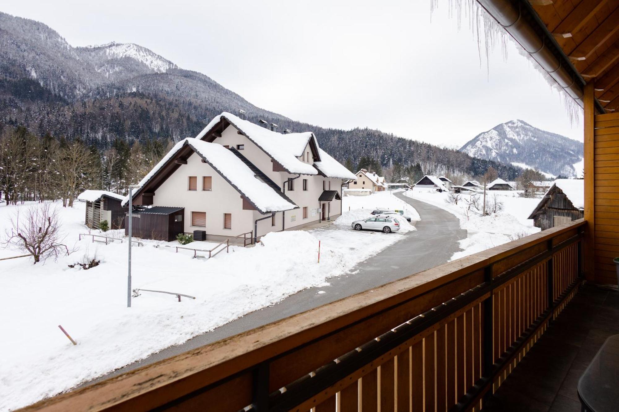 Waterfall Apartment - Cozy Mountain Retreat Kranjska Gora Exterior foto