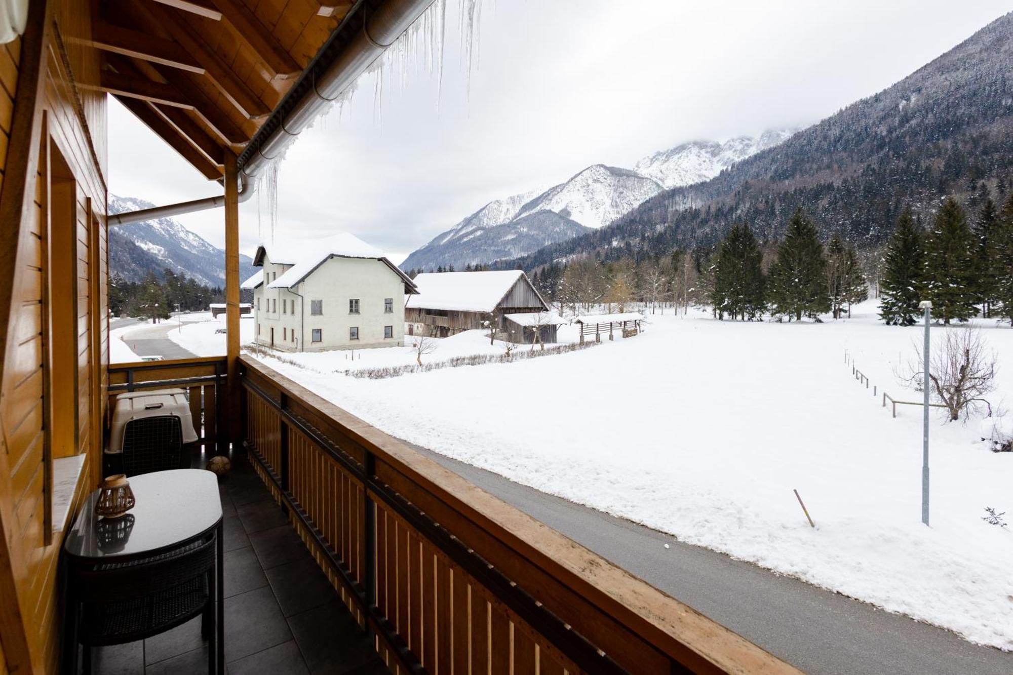 Waterfall Apartment - Cozy Mountain Retreat Kranjska Gora Exterior foto